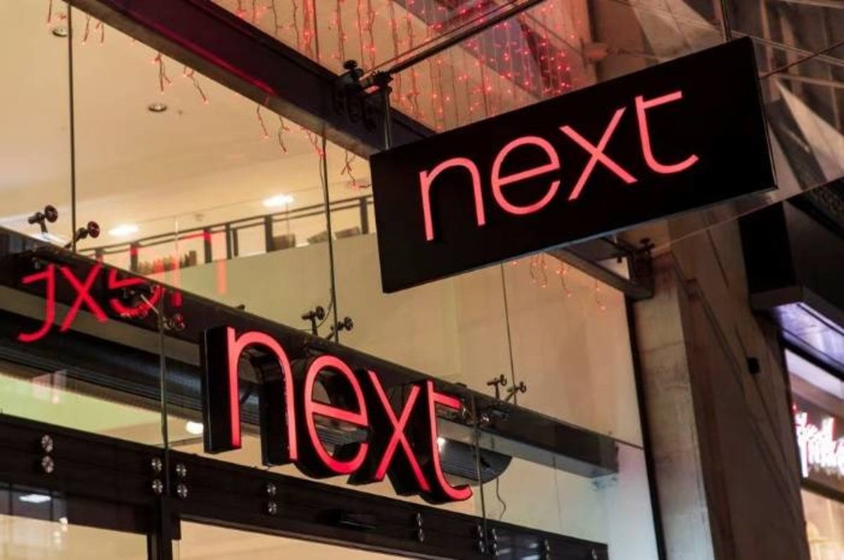 next clothing product image